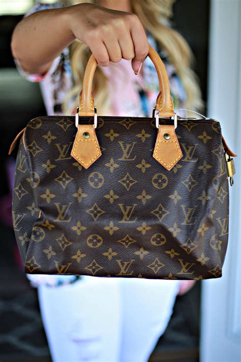 louis vuitton speedy 25 monogram|louis vuitton speedy 25 measurements.